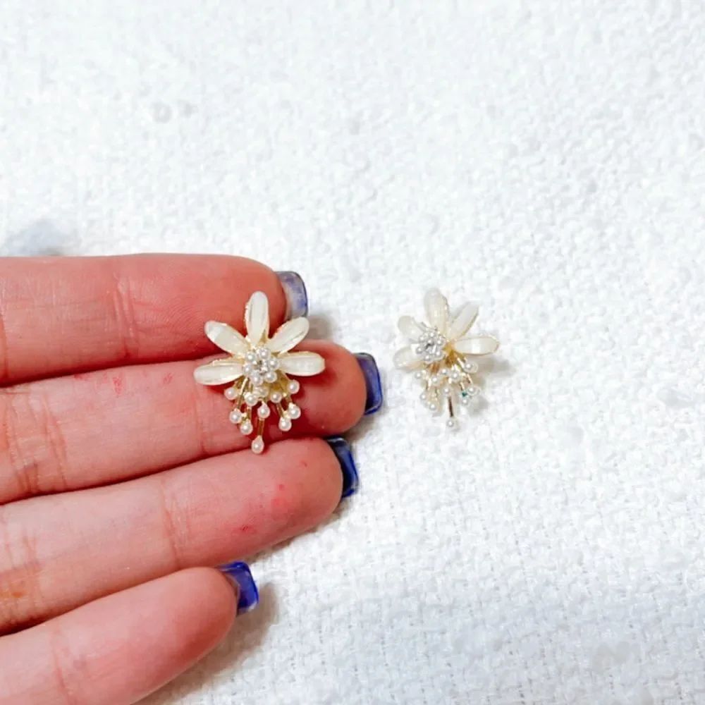Flower earrings M193 - Picture 5 of 6